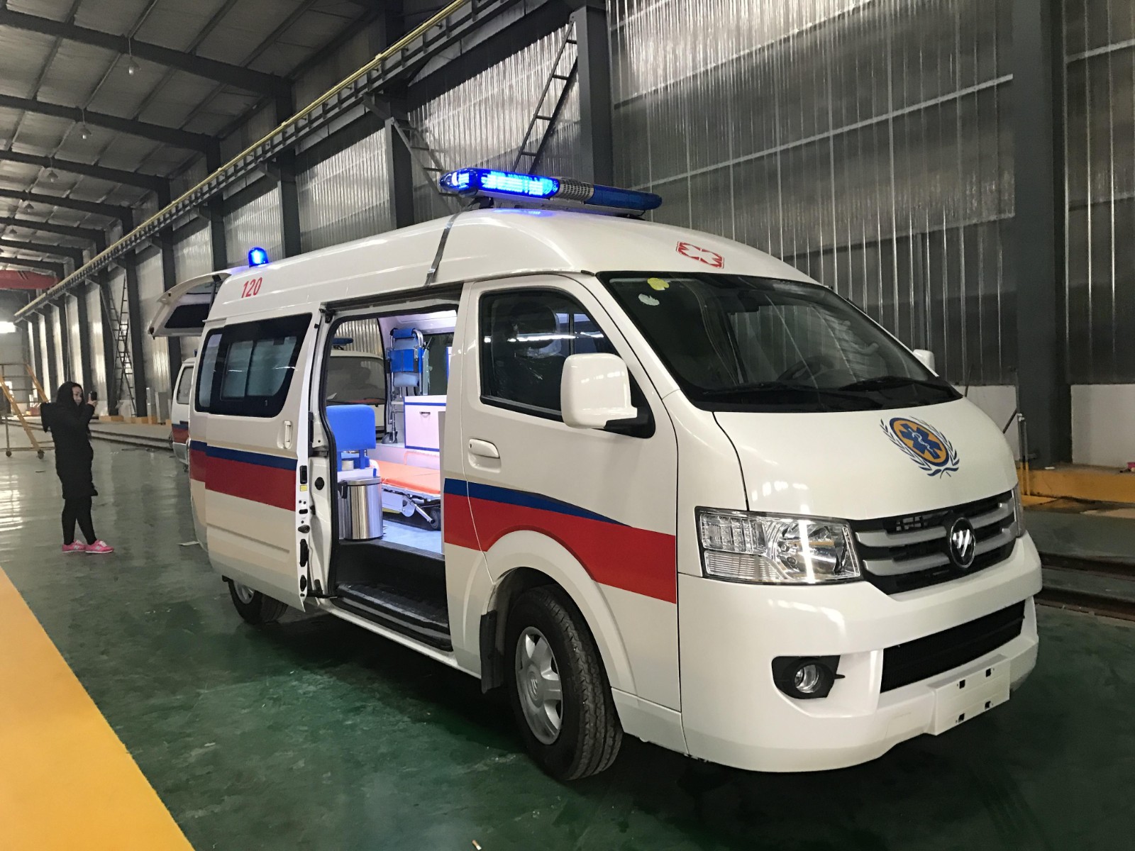 保靖县救护车转院